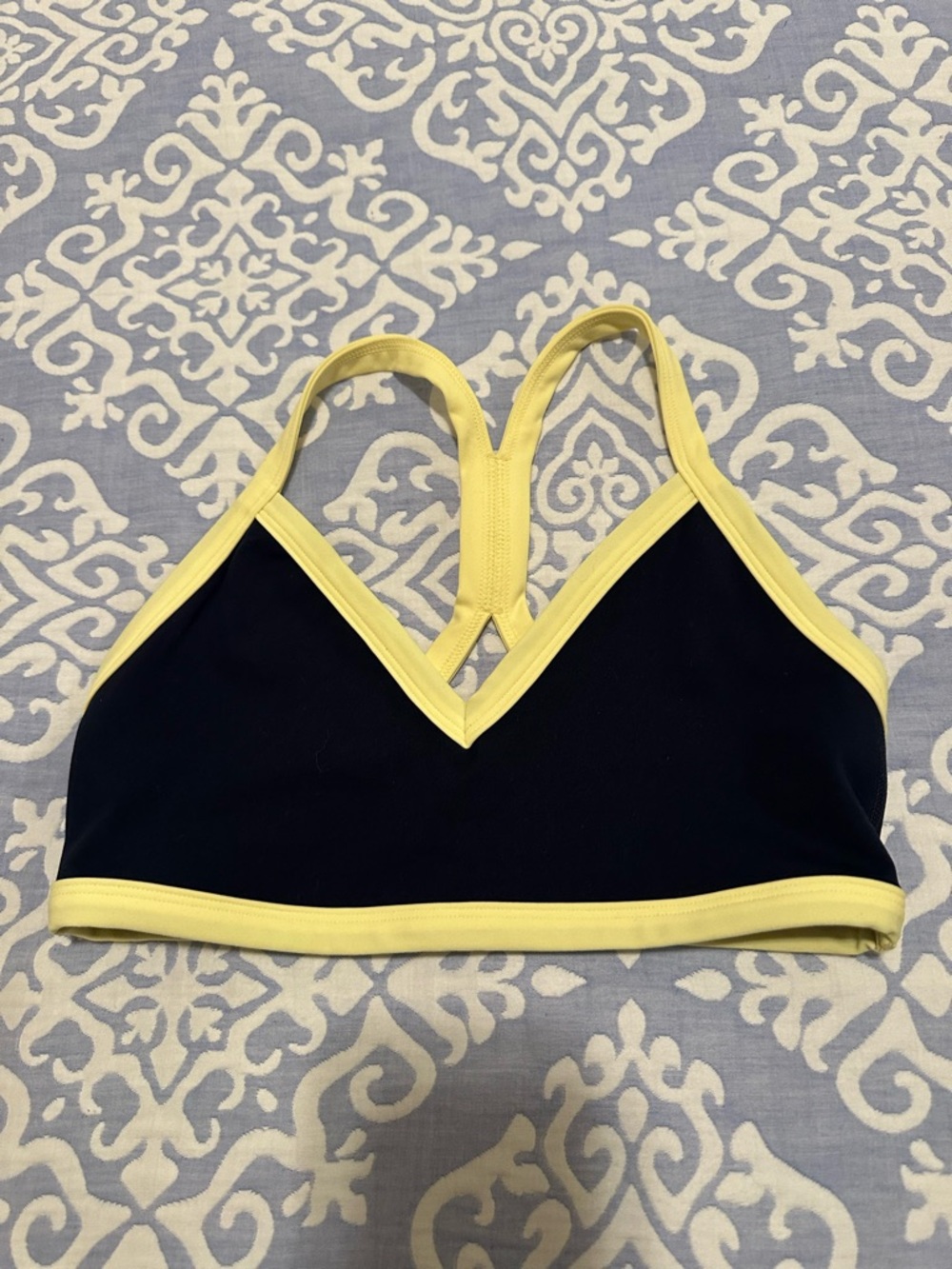 FORM V-Neck Bra Navy/Lemon